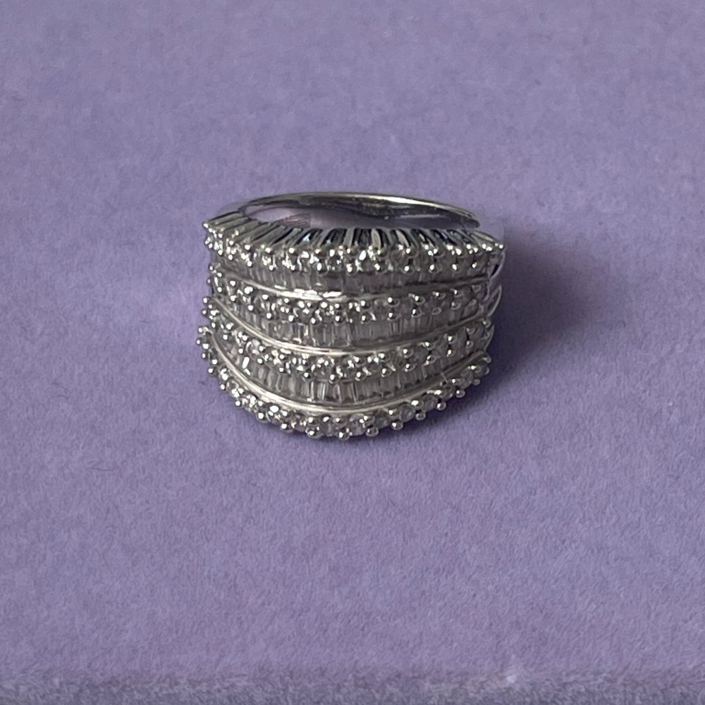 Effy 1.5 CT Diamond 14K Ring size 7